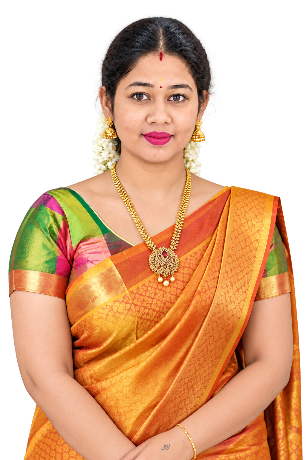 பாரம்பரிய உடையில் பெண் உருவப்படம்